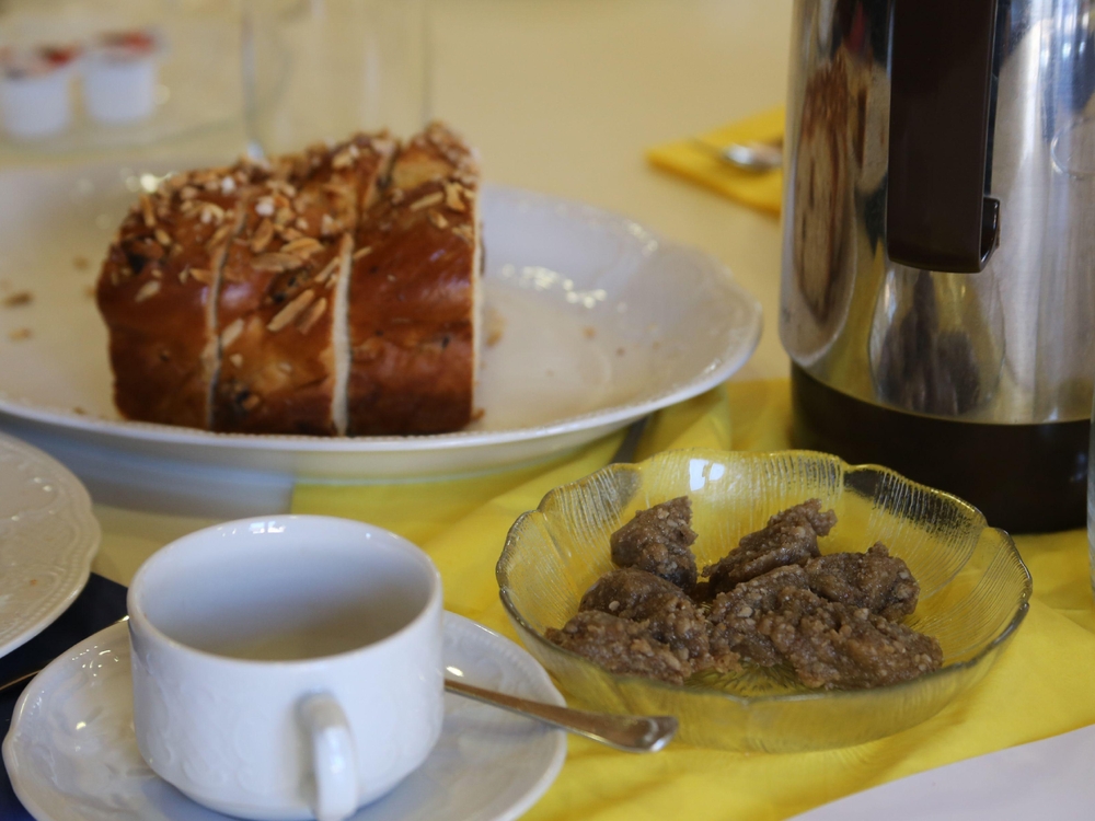 Hefezopf und Halva