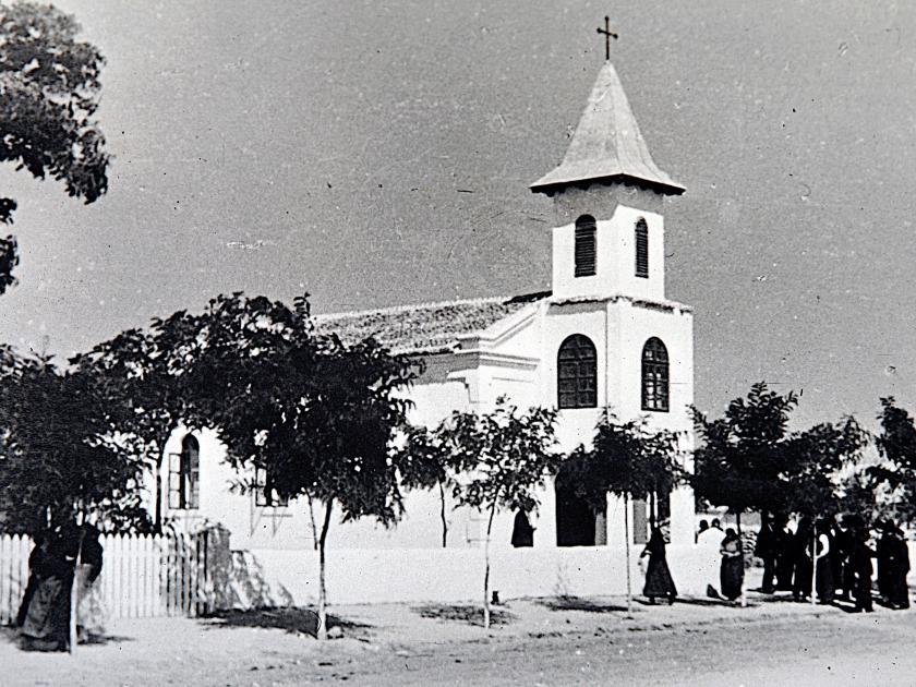 Katholische Kirche Mangeapunar