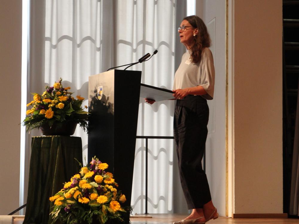 Heinke Fabritius bei der Präsentation der Ergebnisse, Foto: Matthias Busch