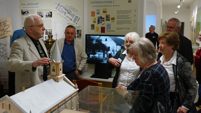 Führung in der neuen Dauerausstellung mit Hartmut  Knopp