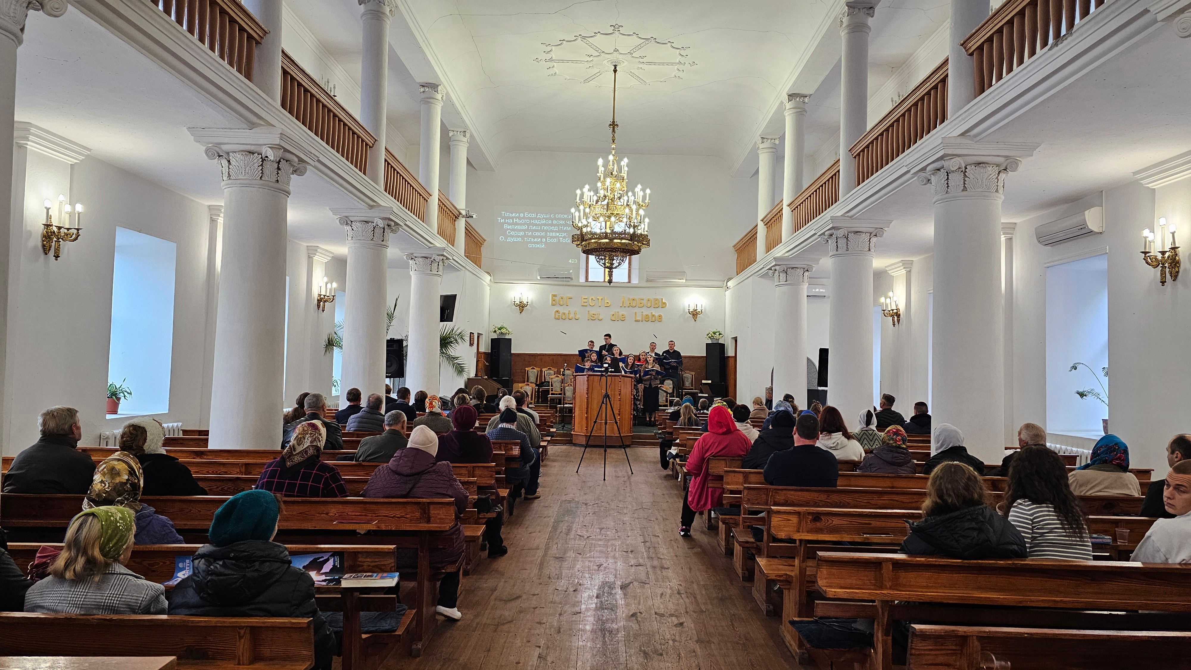 Gottesdienst in der Kirche von Sarata