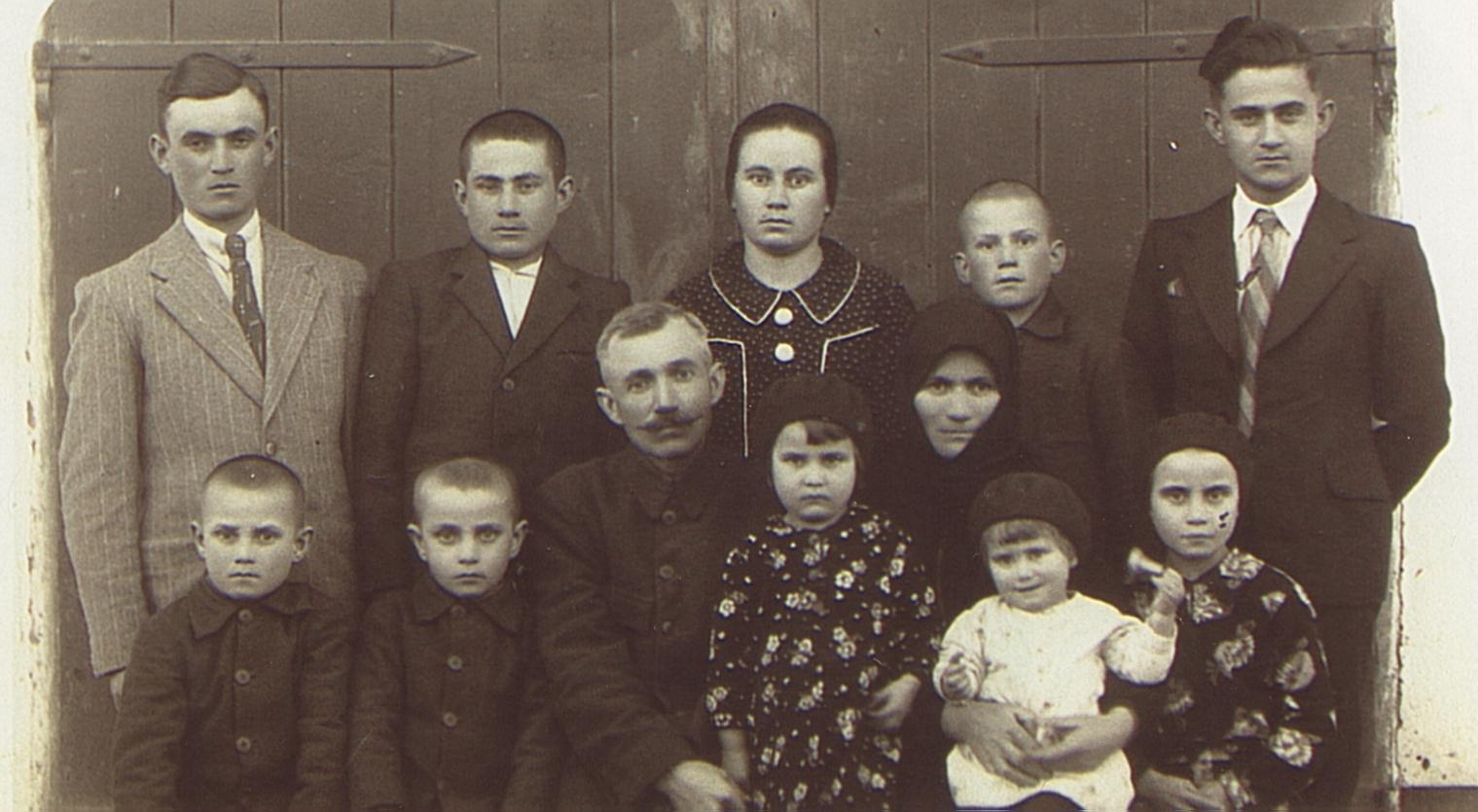 1940 – Familie Johannes Sasse in Maraslienfeld