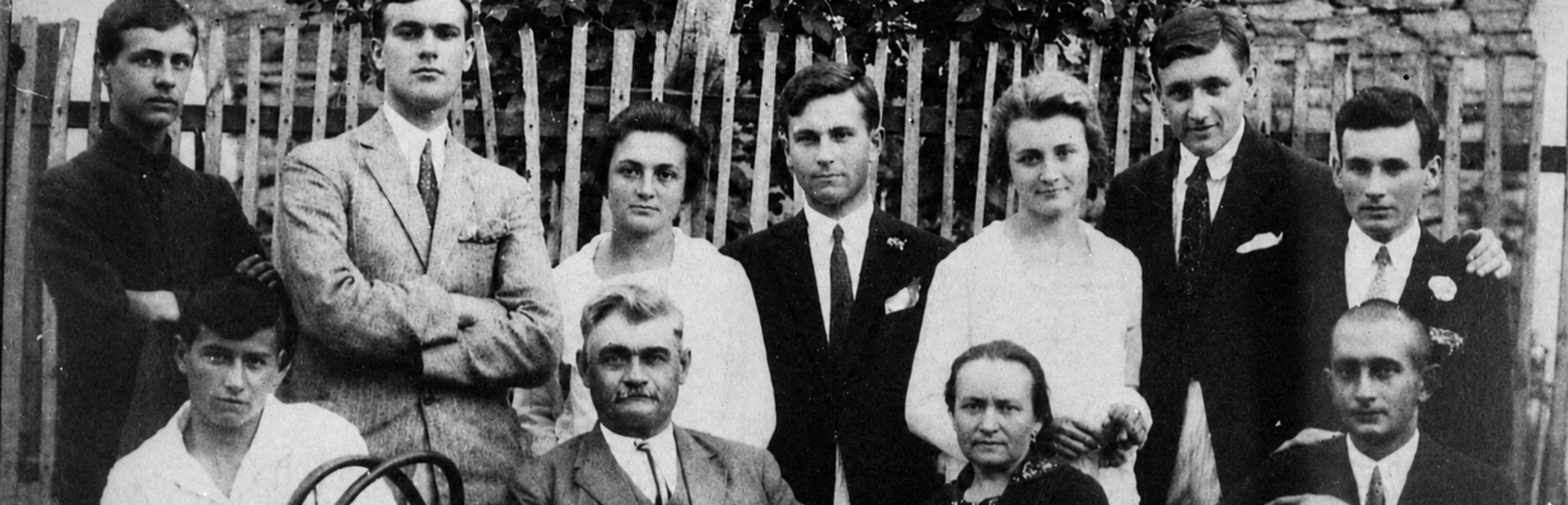 Biografien - Historische Biografien der Bessarabien- und Dobrudschadeutschen