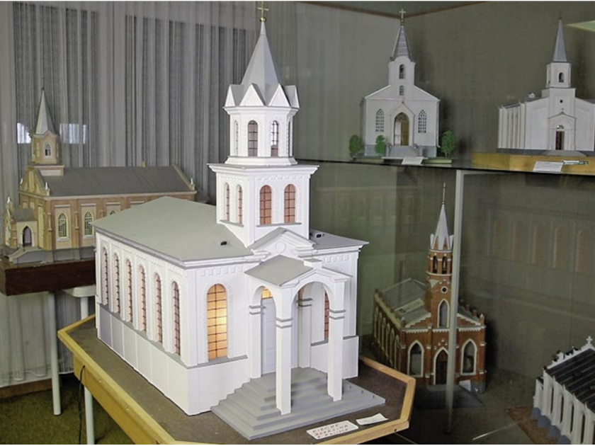 Für kurze Zeit stand das Kirchenmodell in unserem Museum